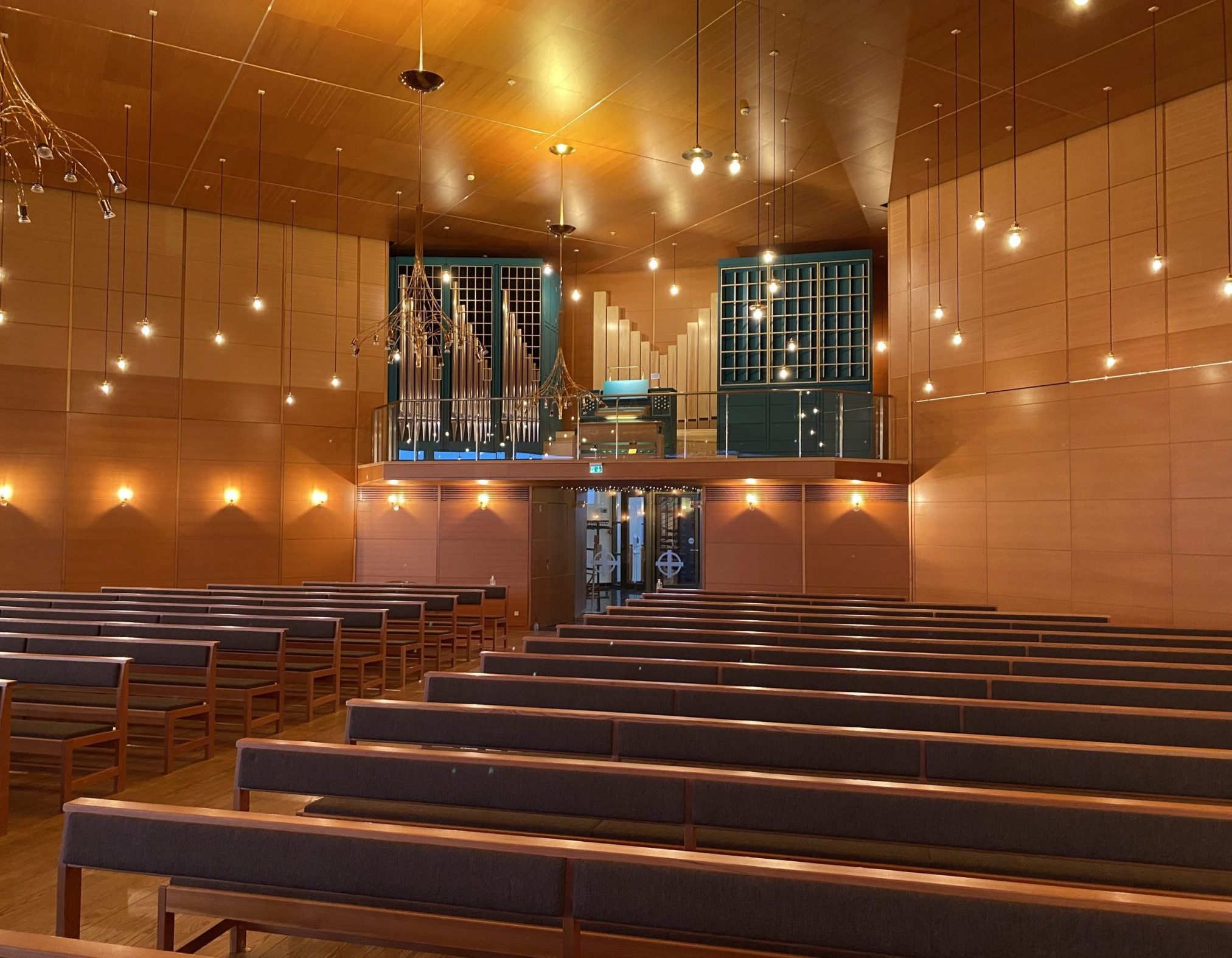 Hoyvíkar Kirke -M&S Orgel-Kirkerum