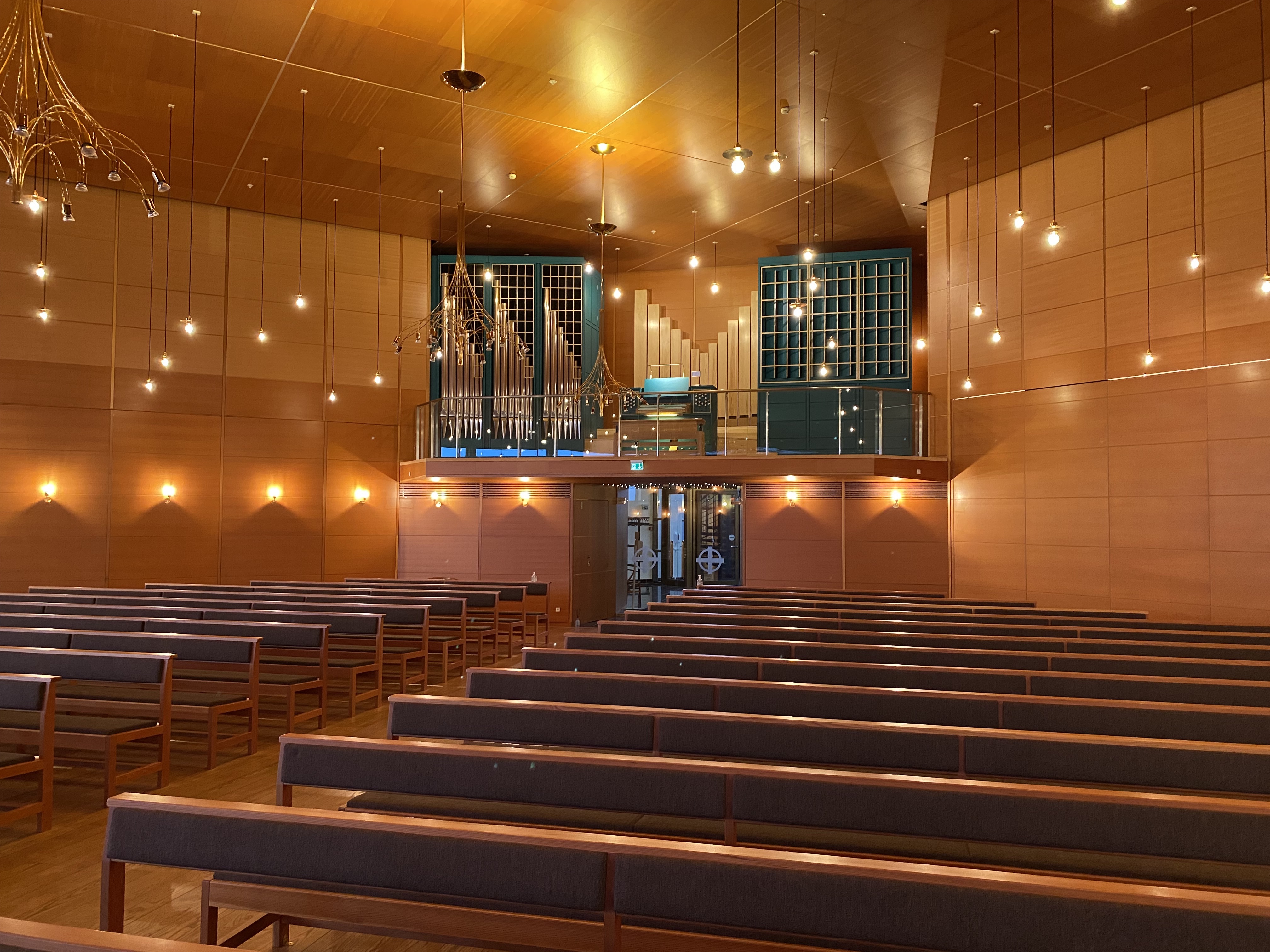 Hoyvíkar Kirke -M&S Orgel-Kirkerum